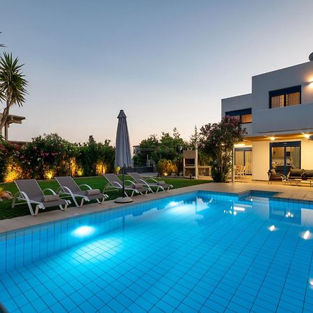 Villa Mariani II - In Lothiarika, Newly Renovated June 2024, Private Pool, Lindos 10 Min, Beach 120M 라도스 외부 사진